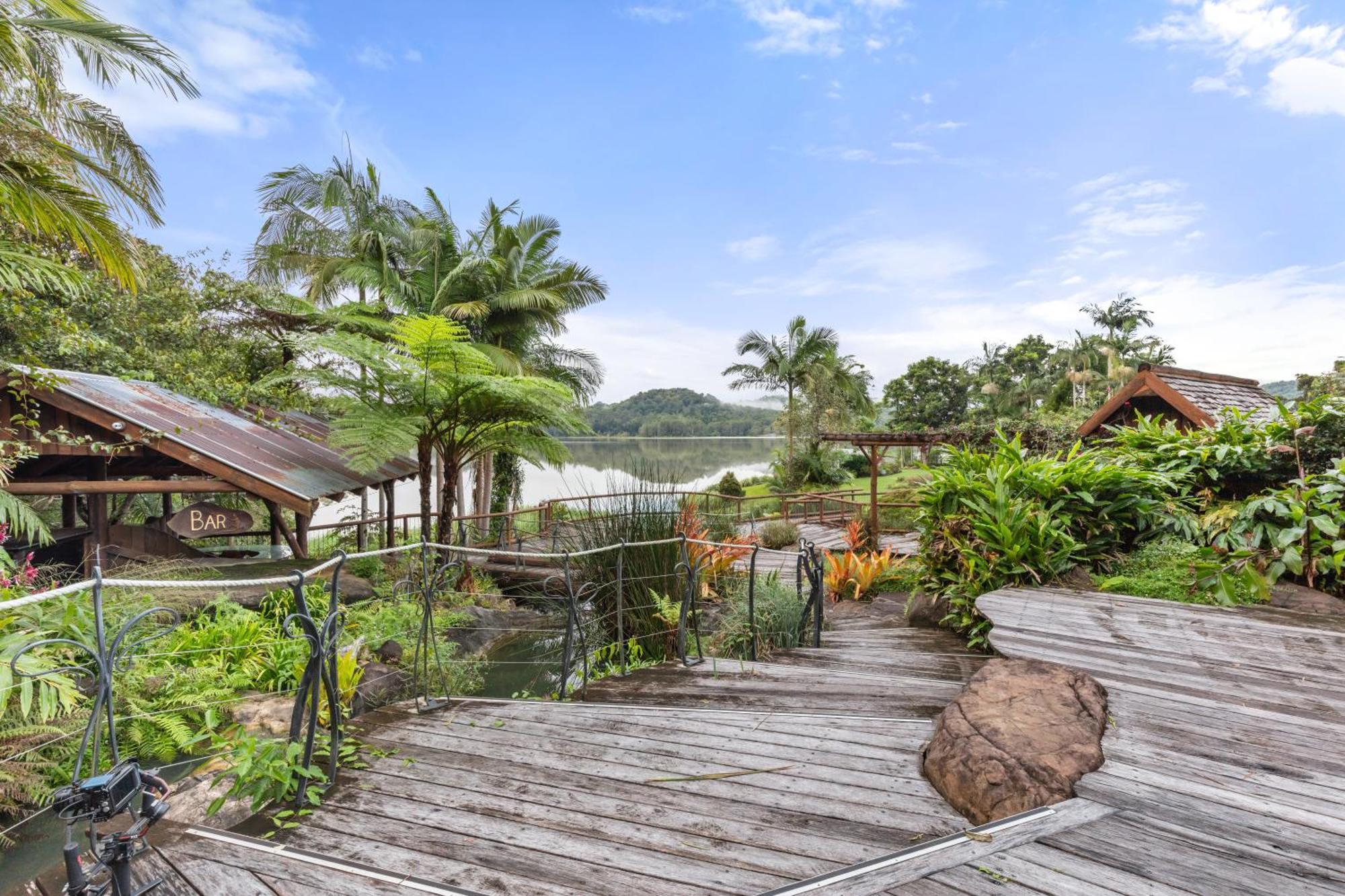 Secrets On The Lake Montville Extérieur photo