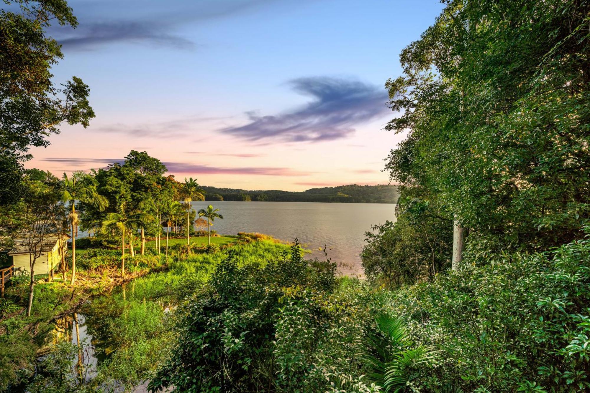 Secrets On The Lake Montville Extérieur photo