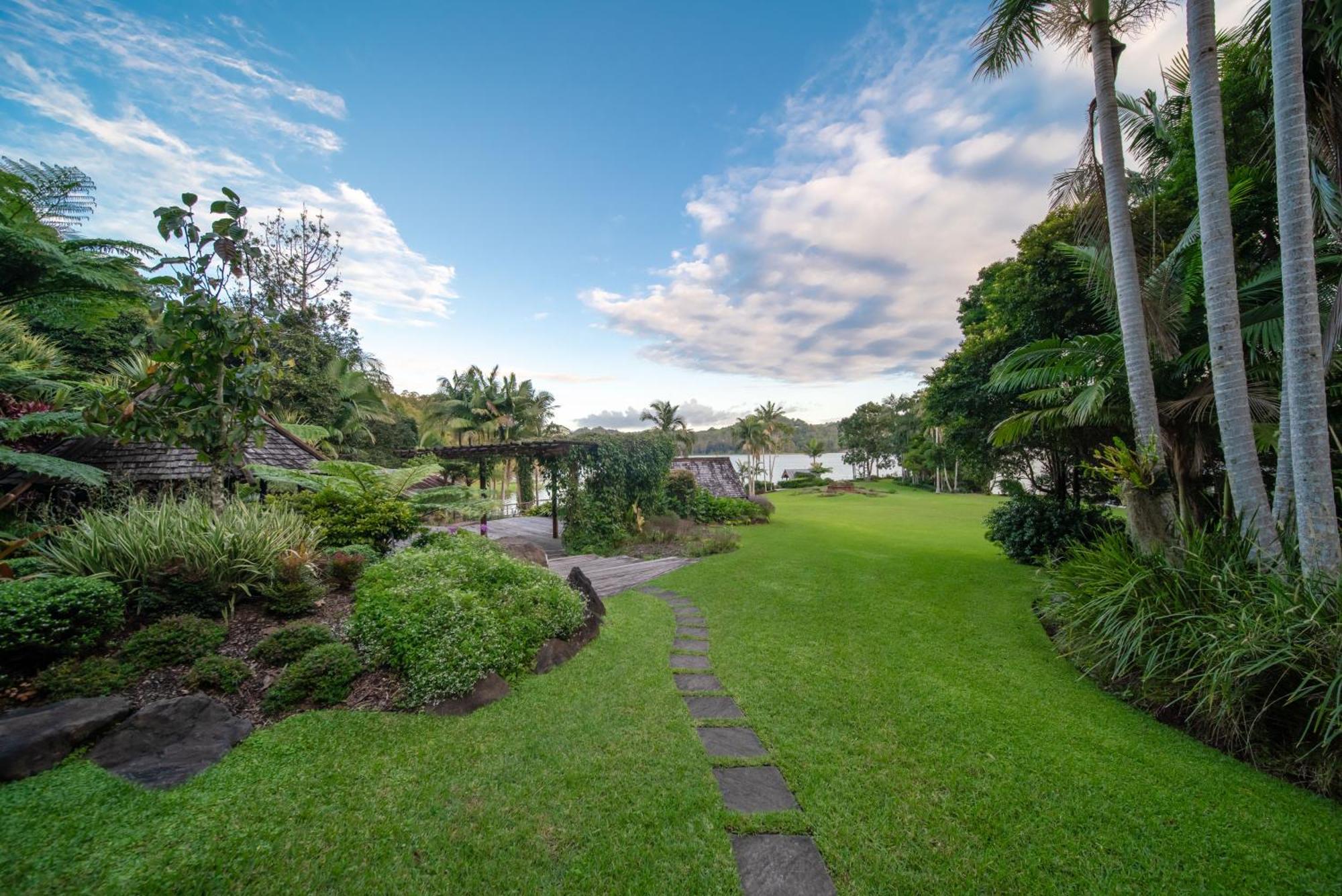 Secrets On The Lake Montville Extérieur photo
