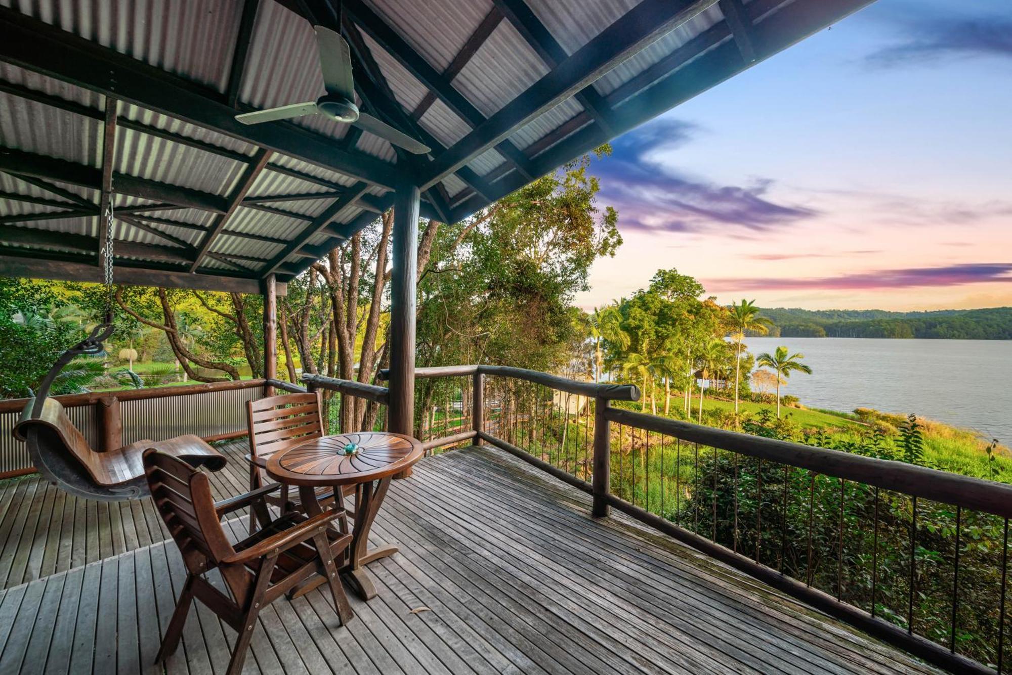 Secrets On The Lake Montville Chambre photo
