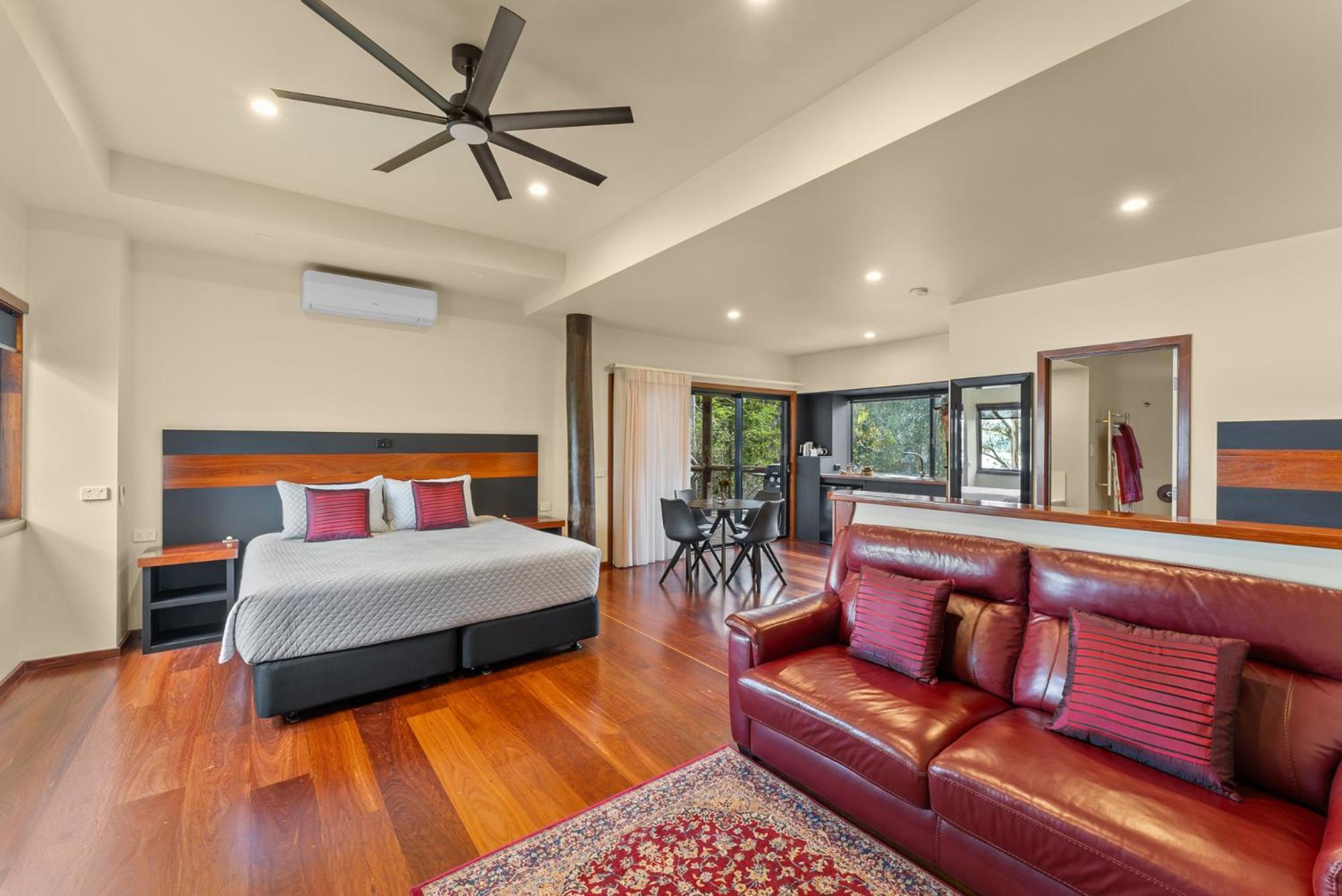 Secrets On The Lake Montville Extérieur photo