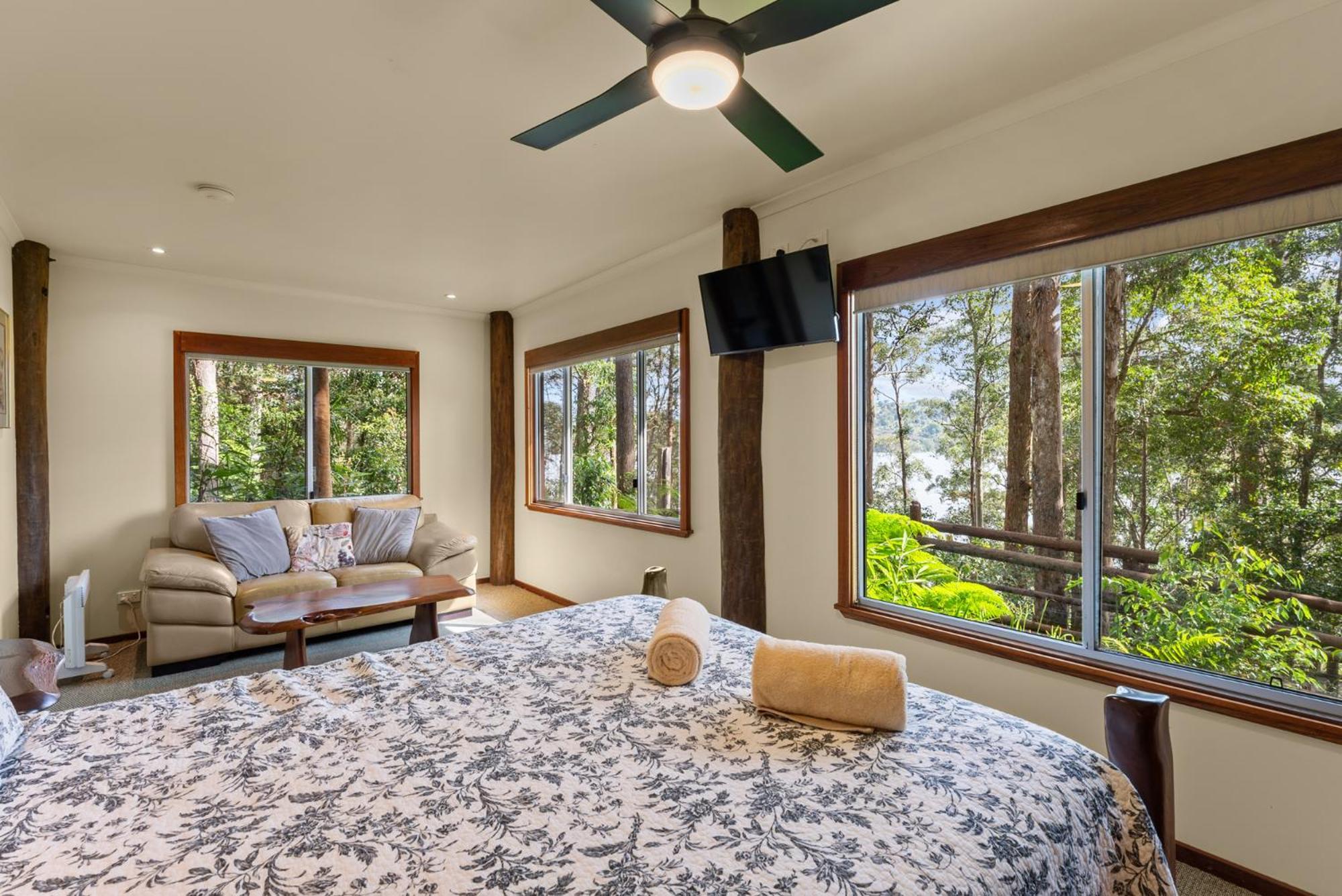 Secrets On The Lake Montville Extérieur photo